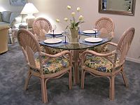 D: Dining area.
CLICK on picture to enlarge. Later CLOSE (x) large picture.