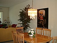 Dining Room.
CLICK on picture to enlarge. Later CLOSE (x) large picture.