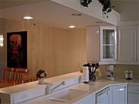 Kitchen - View on Pass-Thru-Bar.
CLICK on picture to enlarge. Later CLOSE (x) large picture.