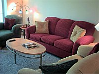 Living Room.
CLICK on picture to enlarge. Later CLOSE (x) large picture.