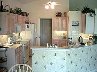 Kitchen area.   
CLICK on small picture to display the full size image.
Later CLOSE large picture by CLICKING on (x).