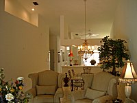 Living room.
CLICK on picture to enlarge. Later CLOSE (x) large picture.