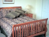 Guest Bedroom No 1.                         
CLICK on small picture to display the full size image.
Later CLOSE large picture by CLICKING on (x).