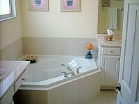Bathroom of Master Bedroom.                
CLICK on small picture to display the full size image.
Later CLOSE large picture by CLICKING on (x).